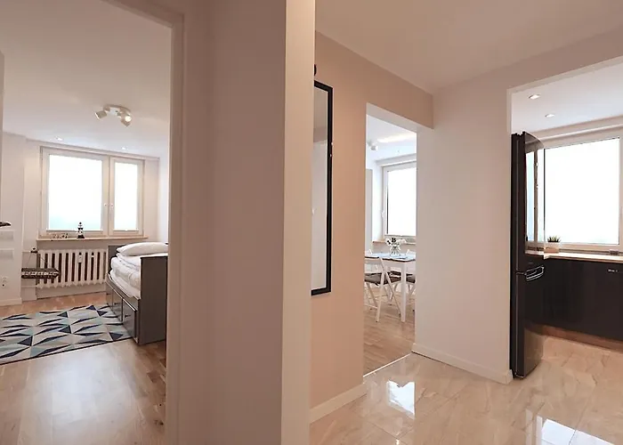 House Managers - Panorama - Z Widokiem Na Morze